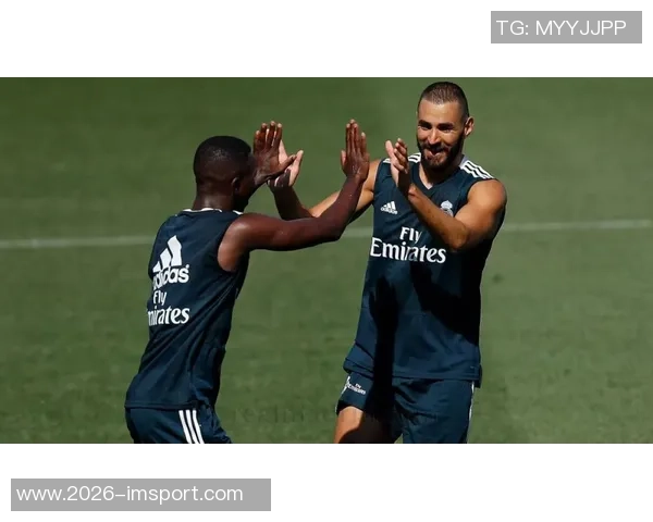 本赛季双人组合进球排行榜凯恩与迪亚斯领衔姆巴佩维尼修斯紧随其后